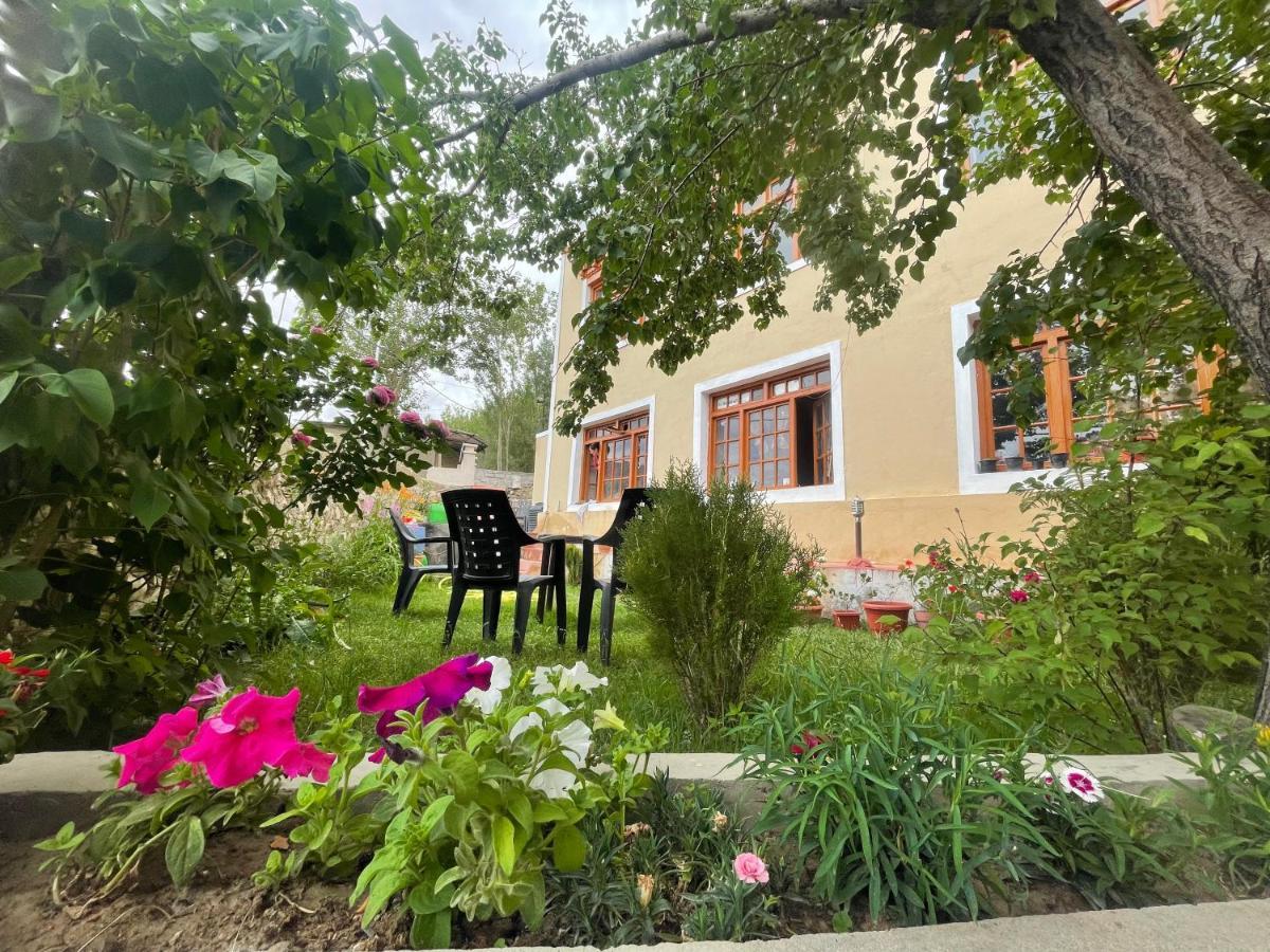 Gaywoo Guest House 列城 外观 照片