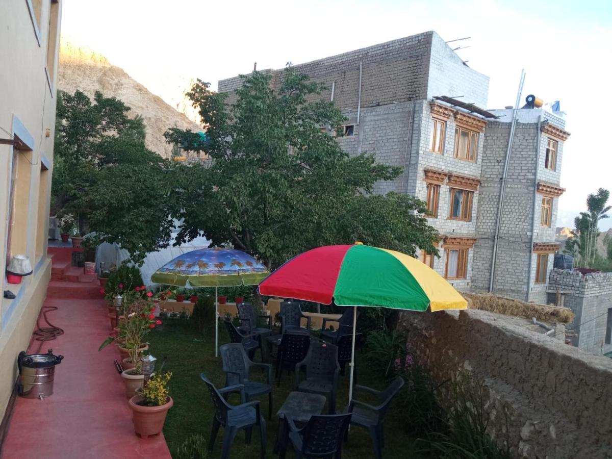 Gaywoo Guest House 列城 外观 照片